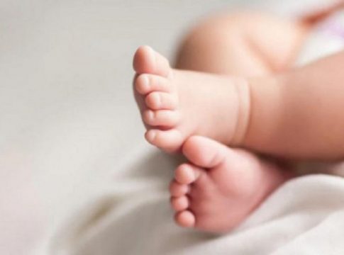 Εύβοια: Θρήνος με τον θάνατο 10 μηνών βρέφους από ηλεκτροπληξία