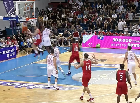 No look ασίστ του Κάνααν και «αεροπλανικό» Παπανικολάου (vid)