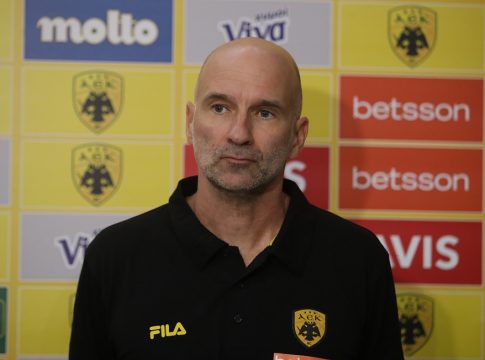 Καντζούρης: «Τώρα θα επικεντρωθούμε στο ελληνικό πρωτάθλημα και πώς θα γίνουμε καλύτεροι»