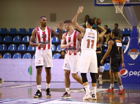 Ολυμπιακός – Προμηθέας 93-65: «Τρένο» ο Θρύλος για την πρώτη κούπα της σεζόν και το… 8-0 (vids)
