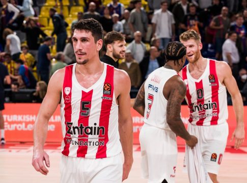 Ο σαρωτικός Θρύλος έστειλε μήνυμα Final Four: Ο Βεζένκοφ, ο «καυτός Λάρι» και οι μεταγραφές που… εκτοξεύουν τον Ολυμπιακό!
