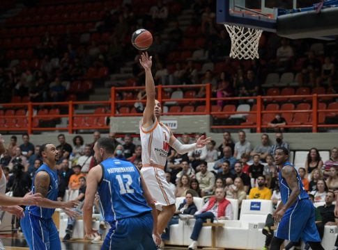 Προμηθέας – Ιωνικός 97-84: Ο Γιάνγκ «σμπαράλιασε» τους Νικαιώτες