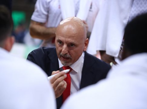 Ομπράντοβιτς: Παίξαμε καλά στην άμυνα και ο Τζέιμς βρήκε λύσεις στην επίθεση»