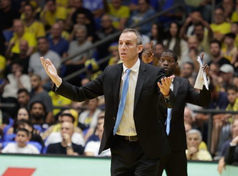 Κάτας: «Ελέγξαμε το παιχνίδι στην άμυνα και βρήκαμε πόντους στον αιφνιδιασμό»