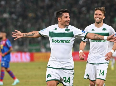 Ο Παλάσιος «χτυπά» μέσα σε πέντε λεπτά – «Αγκύλωση» στο πρώτο γκολ ο Κλέιμαν, αργή αντίδραση στο δεύτερο (vids)