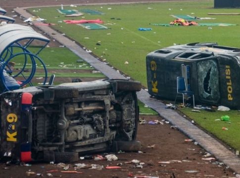 Η UEFA ανακοίνωσε ενός λεπτού σιγή για την τραγωδία στην Ινδονησία