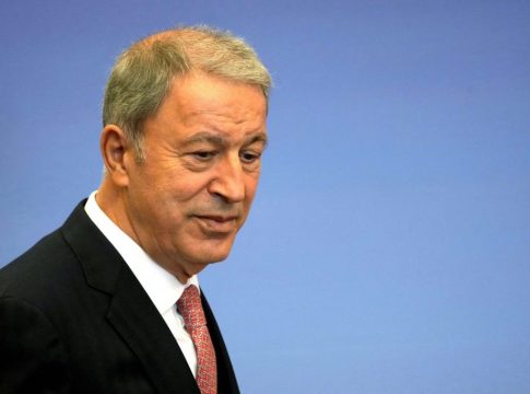 Ακάρ: Τείνουμε χείρα φιλίας στην Αθήνα – Υπέρ «δίκαιου διαμοιρασμού» του Αιγαίου