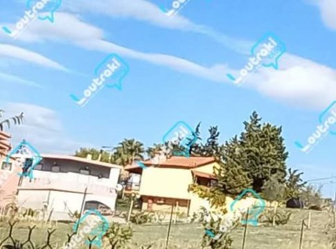 Λουτράκι: «Προσπαθούσα πάνω από μιάμιση ώρα να την επαναφέρω» λέει ο γιατρός που κλήθηκε να βοηθήσει την 39χρονη