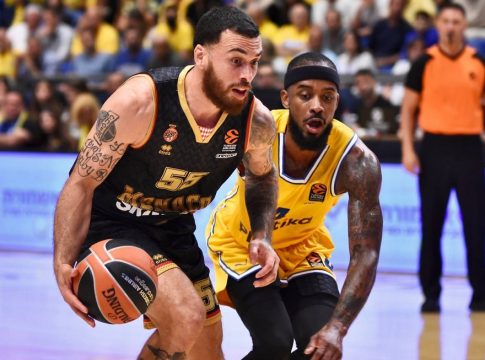 Μακάμπι Τελ Αβίβ – Μονακό 78-70: Γύρισε από την κόλαση και πήρε την νίκη η ομάδα του Κάτας