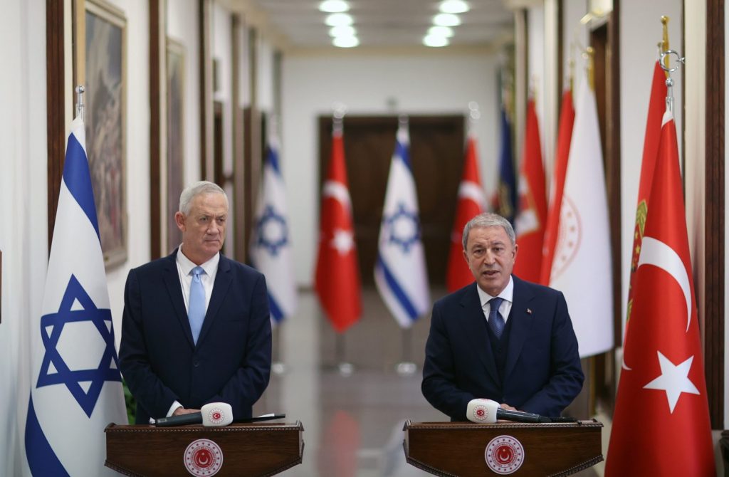 Τουρκία και Ισραήλ σε κοινούς βηματισμούς – Η αποκατάσταση των αμυντικών σχέσεων και η… αναφορά στην Ελλάδα