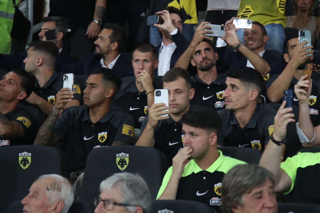 AEK: Έπαθε… πλάκα με την ατμόσφαιρα στην «OPAP Arena» ο Αλμέιδα
