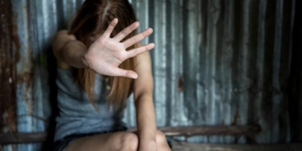 Σεπόλια: Άλλοι τρεις παρουσιάστηκαν αυτοβούλως στη ΓΑΔΑ για την υπόθεση των βιασμών της 12χρονης