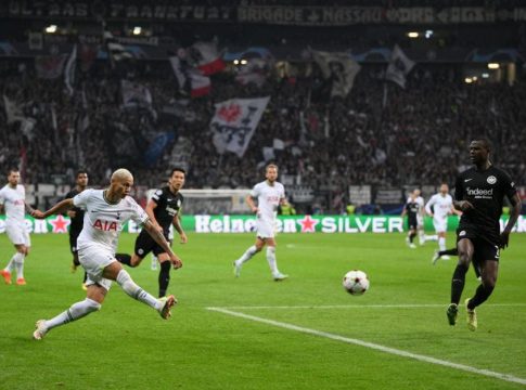 Κόντρα στην Άιντραχτ