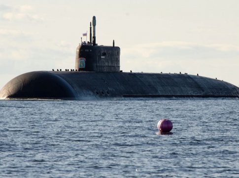 Συναγερμός στο ΝΑΤΟ: Το ρωσικό πυρηνικό υποβρύχιο Belgorod εγκατέλειψε τη βάση του στην Αρκτική