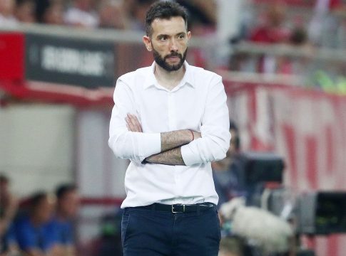 Έκπληξη με Κορμπεράν: Βασικός υποψήφιος για να αναλάβει τη…