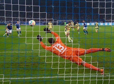 Με σύμμαχο την παράδοση… και την ομίχλη