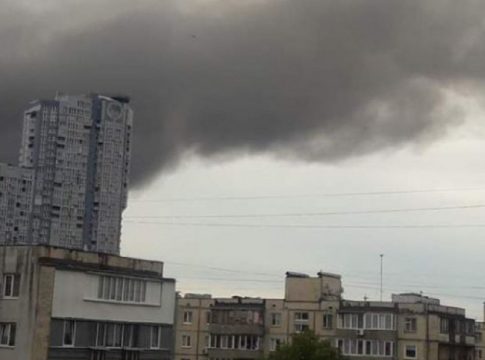 Ουκρανία: Μαζική επίθεση εναντίον ενεργειακών υποδομών σε όλη τη χώρα – Η Ρωσία χτυπά αμάχους