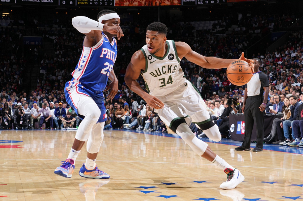 Με… τριπλό Giannis το Top10 του NBA (vid)