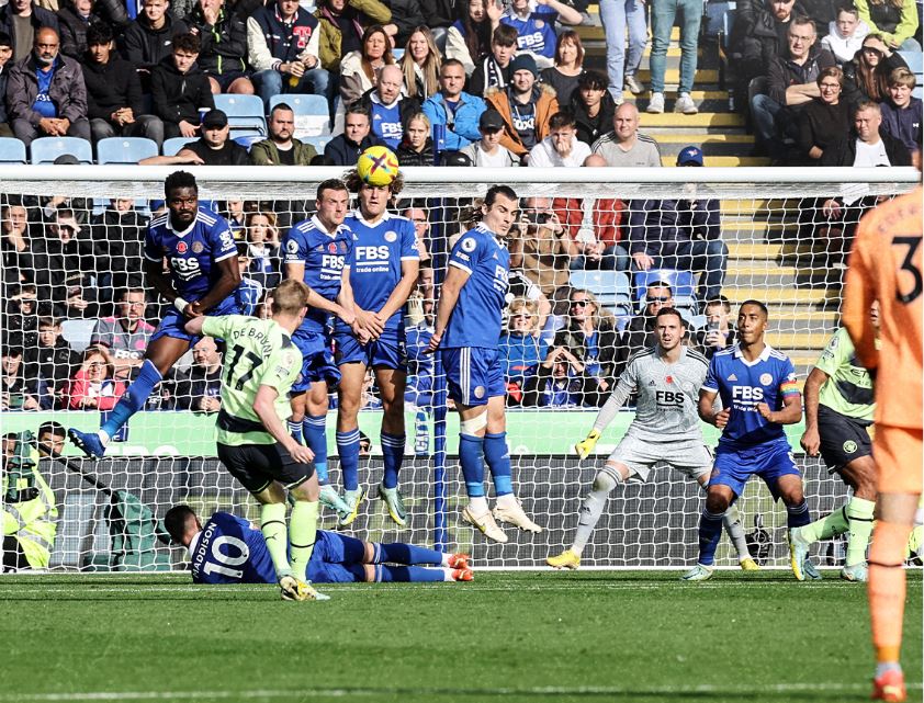 Λέστερ – Μάντσεστερ Σίτι 0-1: Επέλαση με γκολάρα Ντε Μπρόινε για τη Σίτι (vid)