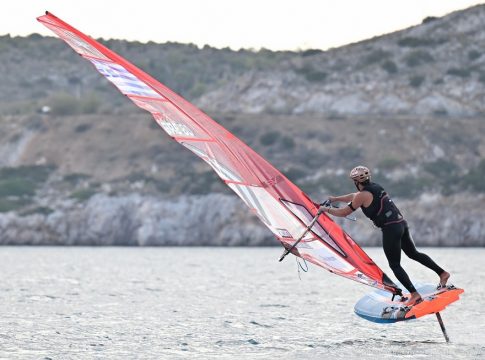 Μόλις ένα μετάλλιο έχασαν οι Έλληνες ιστιοπλόοι σε 4 Ολυμπιακές κατηγορίες