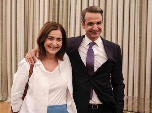 Μητσοτάκης: Διαγνώστηκε με καρκίνο του μαστού η αδερφή του, Κατερίνα – Η ανάρτηση του πρωθυπουργού