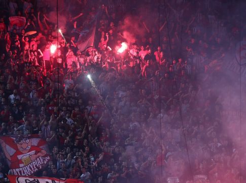 Νέα ανακοίνωση της Θύρας 7 προς τη Θύρα 13 (pic)