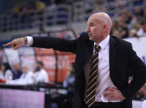 Καντζούρης: «Μπορούμε να γίνουμε καλύτερη ομάδα»