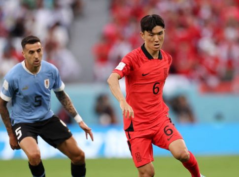 Ιν Μπεόμ Χουάνγκ: Ο «μαέστρος» της Νότιας Κορέας – Τα απίστευτα νούμερα με την Ουρουγουάη (vids)