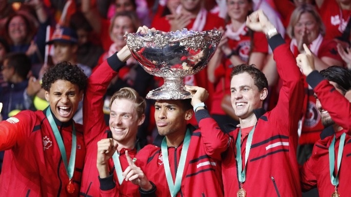 Davis Cup: Ο Καναδάς κατέκτησε για πρώτη φορά το τρόπαιο