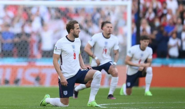 Οι παίκτες της Αγγλίας θα γονατίσουν πριν την πρεμιέρα τους στο Μουντιάλ