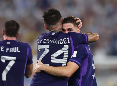 Η τελική βαθμολογία στον τρίτο όμιλο – Απίθανο φινάλε με πρόκριση για Αργεντινή και Πολωνία