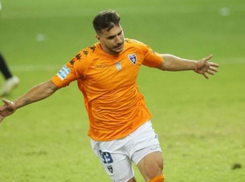 ΟΦΗ – Ιωνικός 0-2: Μεγάλο «διπλό» οι Νικαιώτες με σούπερ Μάντζη: Έβαλαν φωτιά στην ουρά και στο «Γεντί Κουλέ»