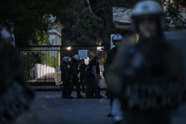 Δεκάδες προσαγωγές μετά από νέα αστυνομική επιχείρηση στα Προσφυγικά στη Λ.Αλεξάνδρας