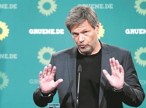 Γερμανία: Το 53% των πολιτών θεωρεί τον Ρόμπερτ Χάμπεκ ακατάλληλο ως υπουργό Οικονομίας