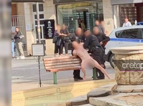 Κρήτη: Αναζητείται η ταυτότητα του άνδρα που κυκλοφορούσε γυμνός στα Λιοντάρια