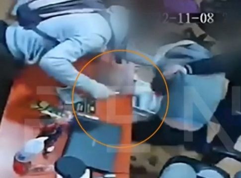 Μαχαίρωσαν γυναίκα που αντιστάθηκε σε ληστεία καταστήματος