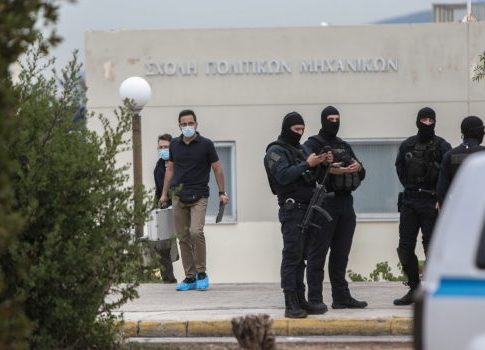 Πολυτεχνειούπολη: Στον εισαγγελέα το «δεξί χέρι» του αρχηγού της συμμορίας