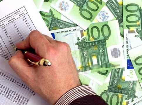 Κάτι «τρέχει» με τα δάνεια: Μπρα ντε φερ κυβέρνησης και τραπεζών