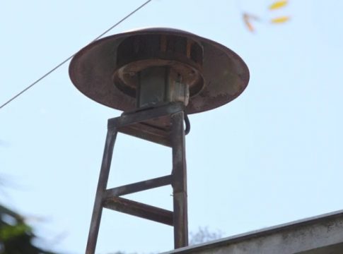 Θεσσαλονίκη: Σειρήνες πολέμου ήχησαν την Κυριακή – Λαχτάρισαν οι κάτοικοι (vid)