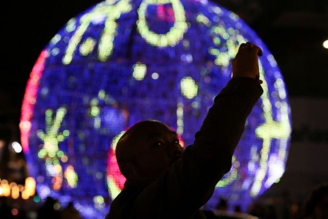 Η ενεργειακή κρίση βγάζει τα λαμπάκια από την πρίζα – Τι θα συμβεί στις ευρωπαϊκές πόλεις