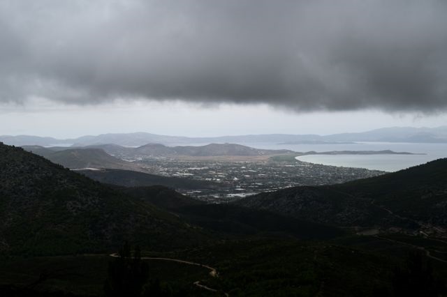 Αττική: Σε νότια και δυτικά οι περισσότερες βροχές από την κακοκαιρία Eva