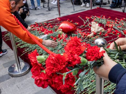 Έκρηξη Κωνσταντινούπολη: Οι Τούρκοι ήθελαν να χρεώσουν τη νοσηλεία στην Ελληνίδα τραυματία, καταγγέλλει ο πατέρας της
