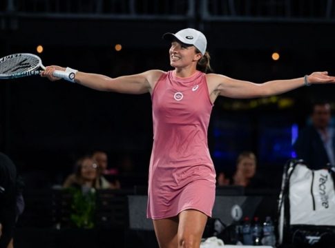WTA Finals: Πήραν την πρόκριση Σβιόντεκ και Γκαρσία