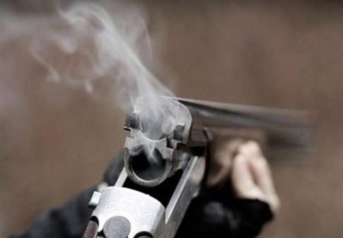 Έγκλημα στη Μάνδρα: Ποινική δίωξη για ανθρωποκτονία από πρόθεση στον 14χρονο – Τι έδειξε η ιατροδικαστική έκθεση