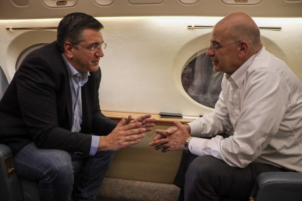 Διπλωματικό παρασκήνιο μετά το μπλόκο των Τούρκων στον Τζιτζικώστα – Στην Ελλάδα με κυβερνητικό αεροσκάφος