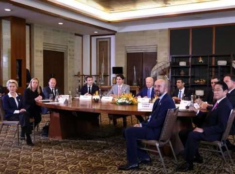 Γιατί ο Ερντογάν δεν ήταν παρών στην έκτακτη σύσκεψη Μπάιντεν για την Ουκρανία