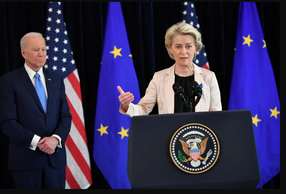 Politico: Διασπάται το μέτωπο μεταξύ ΗΠΑ και ΕΕ – Οι καταγγελίες των Ευρωπαίων