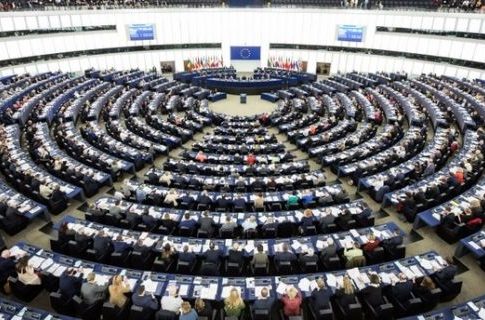 «Βόμβα» κατά Ερντογάν από την Ευρωβουλή: «Ακυρώστε τώρα το τουρκολιβυκό μνημόνιο»