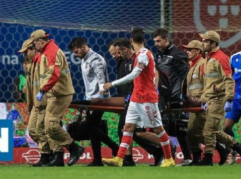 Πρώην παίκτης του ΠΑΟΚ δέχθηκε την μπάλα στο κεφάλι και έχασε τις αισθήσεις του (vid)