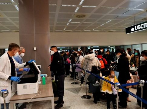 Κορωνοϊός: Κατά του ελέγχου των επιβατών από Κίνα τάσσεται το ECDC